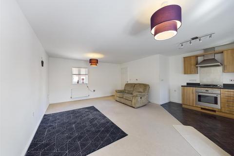 35 Eustace Crescent, Strood, Rochester, ME2 2GL