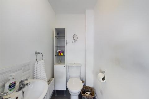 35 Eustace Crescent, Strood, Rochester, ME2 2GL