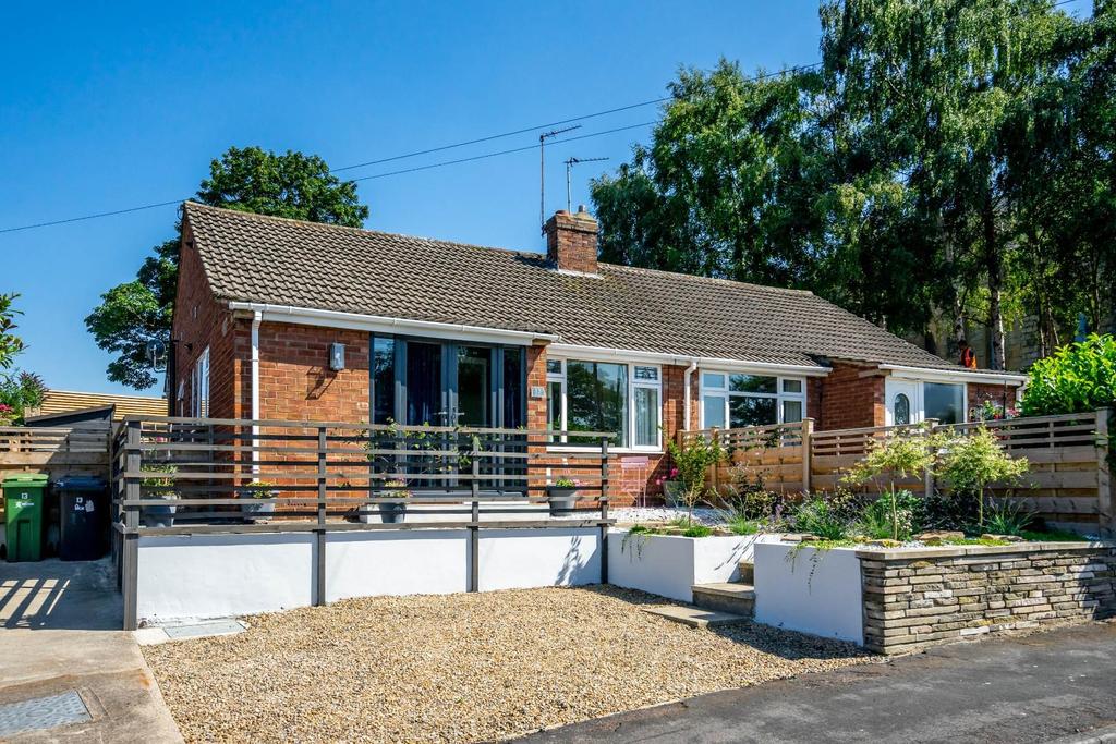Kirk View, York 2 bed semidetached bungalow £320,000