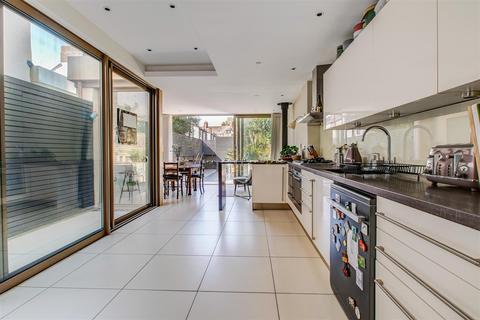 63 Llanfair Road, Cardiff, CF11 9QA