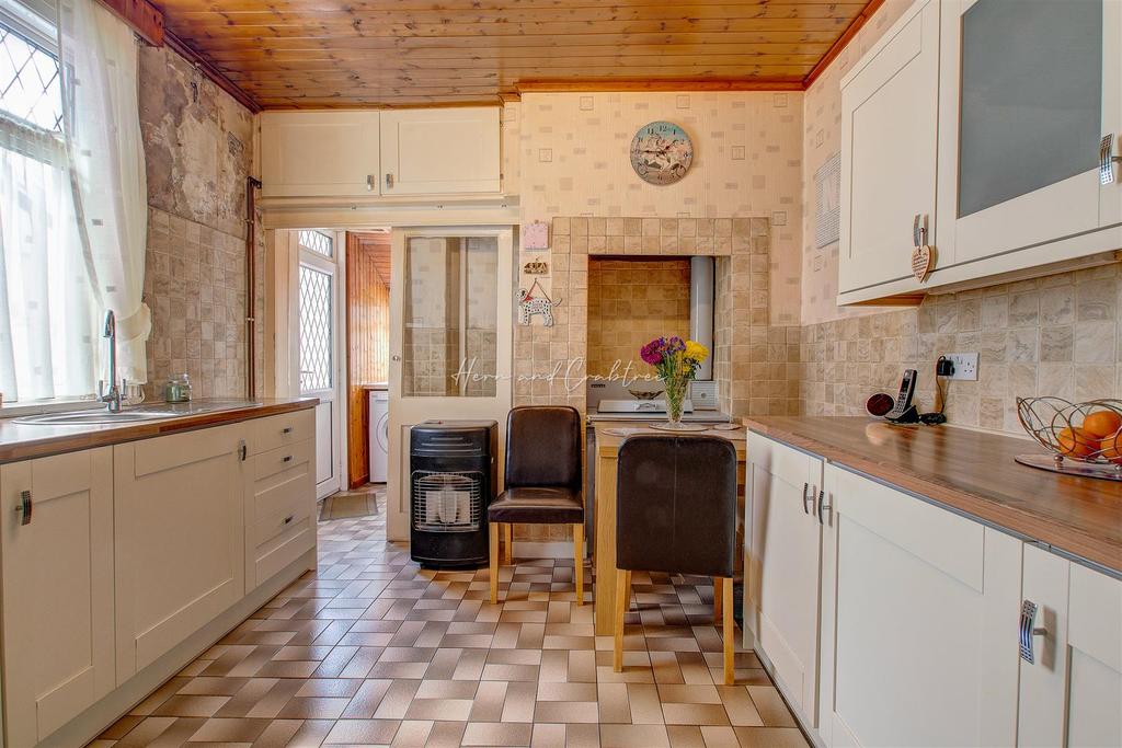 Brecon Street, Canton, Hern Crabtree (21).jpg