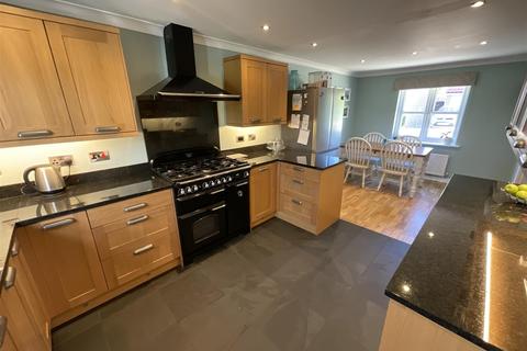 6 River Meadows, Burniston, Scarborough, YO13 0BE