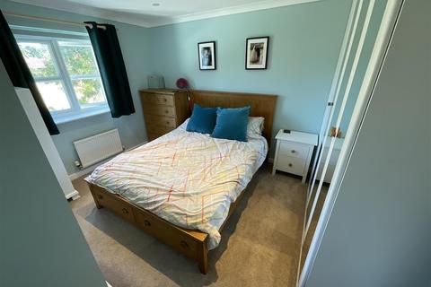 6 River Meadows, Burniston, Scarborough, YO13 0BE