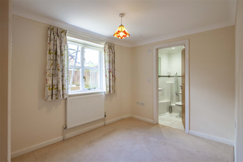 2 bedroom apartment to rent, 1 Belleme Mews, Goring on Thames, RG8
