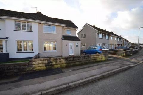 3 bedroom semi-detached house to rent, Elm Crescent, Bridgend