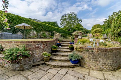 Moor Croft Batchworth Hill, Rickmansworth, WD3 1JP