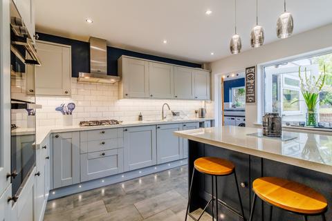 Moor Croft Batchworth Hill, Rickmansworth, WD3 1JP