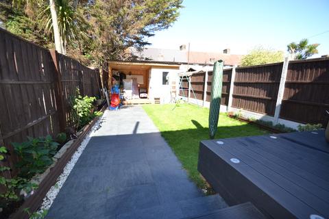 93 Rowdowns Road, Dagenham, RM9 6NH