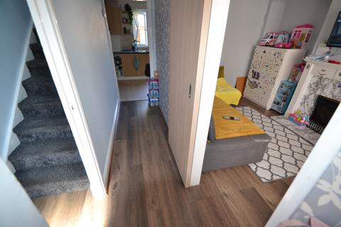 93 Rowdowns Road, Dagenham, RM9 6NH
