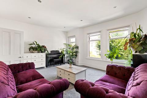 2 bedroom apartment for sale - East Cliff Gardens, Folkestone, CT19