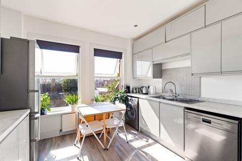 2 bedroom apartment for sale - East Cliff Gardens, Folkestone, CT19