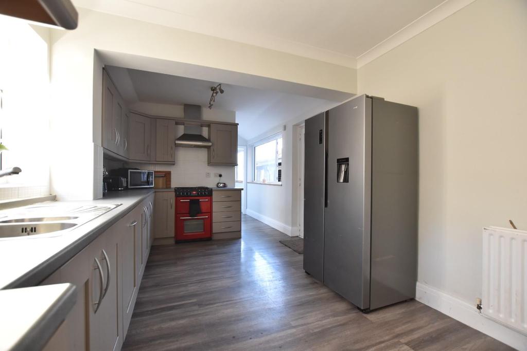 North Street, West Butterwick, Scunthorpe 3 bed detached house £340,000