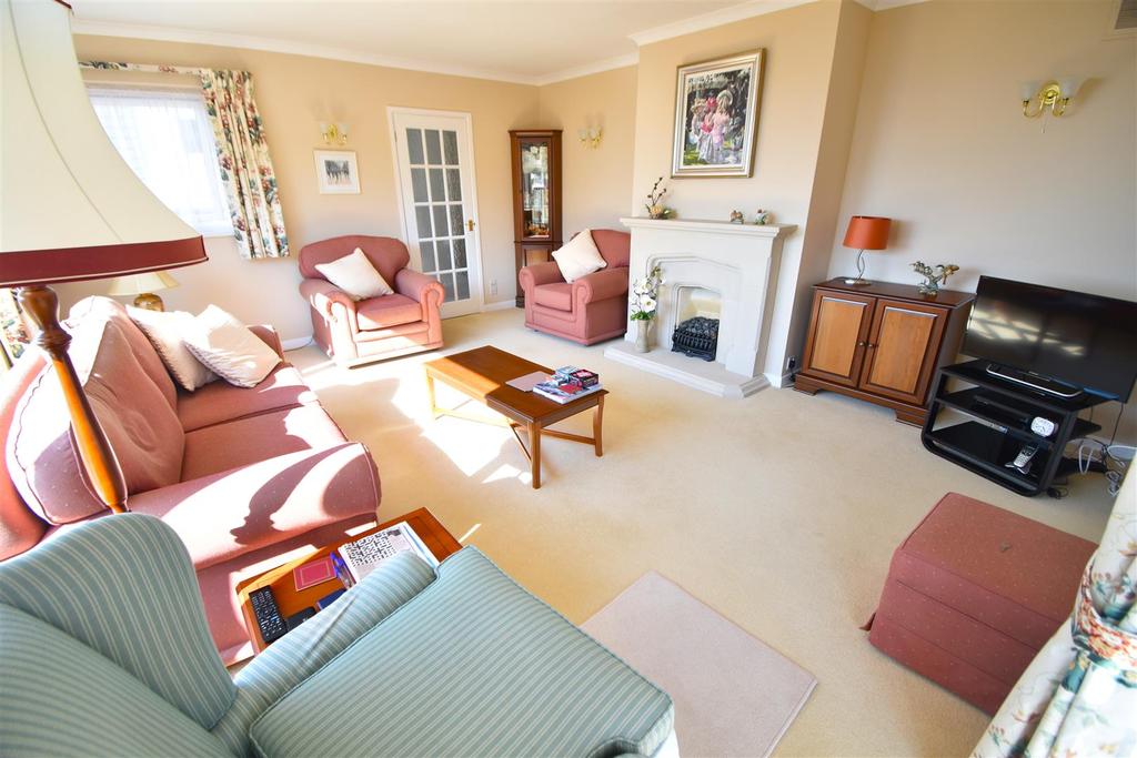 Lake Road, Portishead 4 bed detached bungalow £925,000
