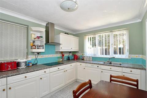 4 bedroom detached house for sale - Althorpe Drive, Portsmouth, Hampshire
