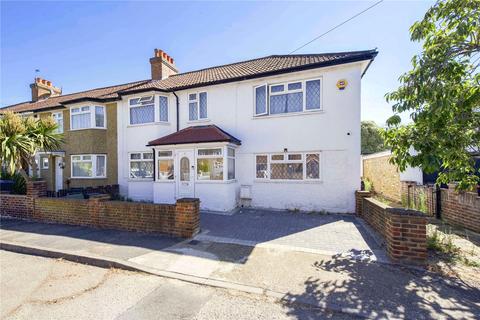 17 Long Walk, New Malden, KT3 3EJ