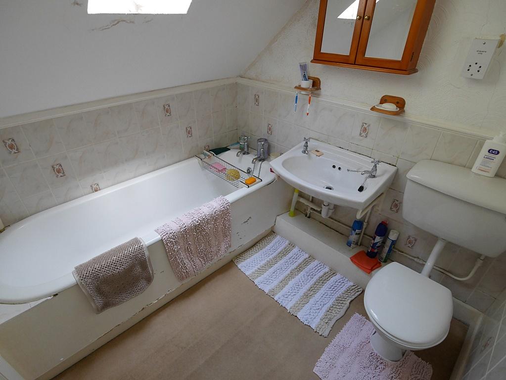 Mainshill, Lockerbie, DG11 2 PH - Braidwoods Solici