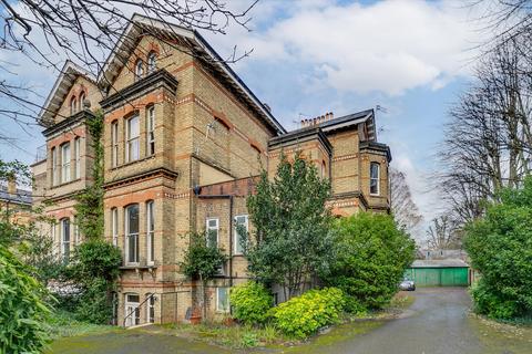 Flat 1, 4 Riverdale Road, Twickenham, TW1 2BS