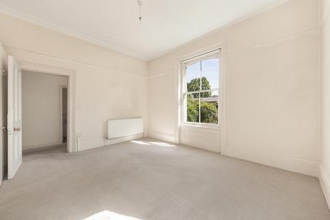 Flat 1, 4 Riverdale Road, Twickenham, TW1 2BS