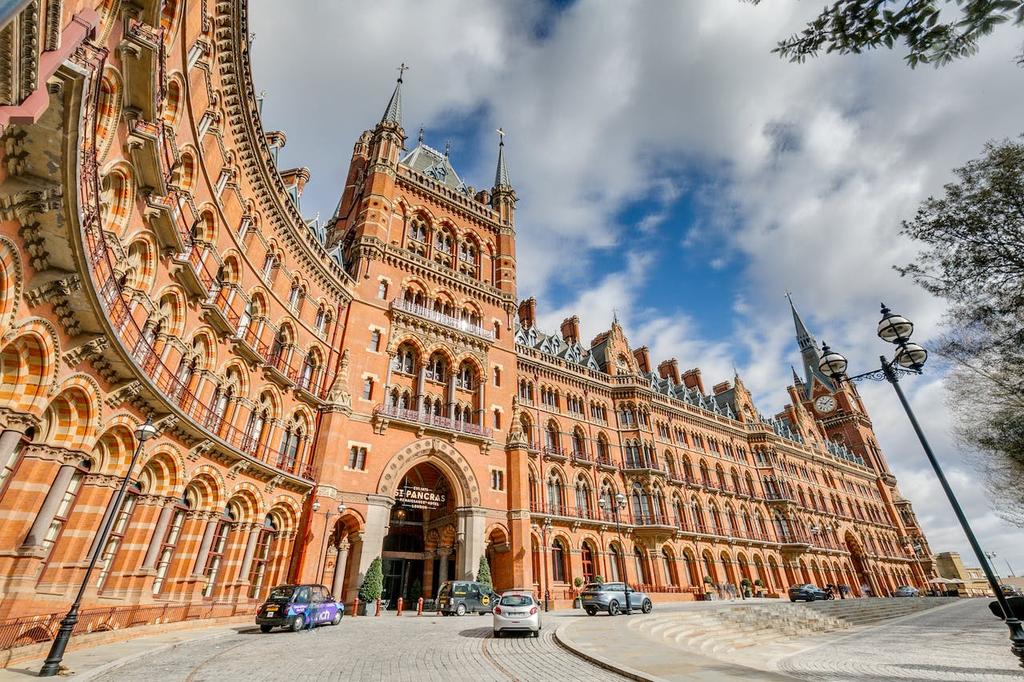 Romulus St Pancras Renaissance Hotel.jpg