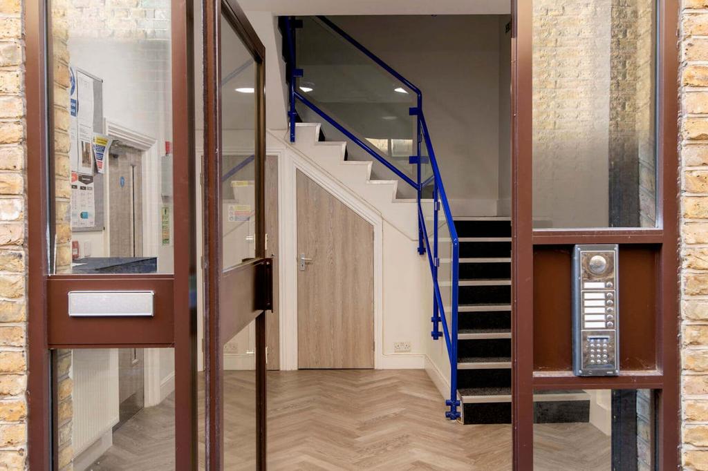 Gen Two Ground Floor Rear Unit Polygon House5 Lo1.jpg