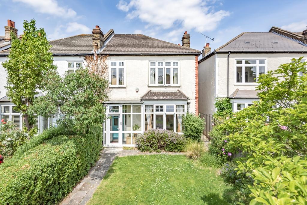 Newstead Road Lee SE12 4 bed semi-detached house - £925,000