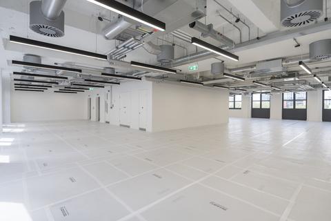 Office to rent, 4 Chiswell Street, London, EC1Y 4UP