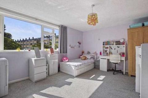 43 Link Way, Denham, Uxbridge, UB9 5NL