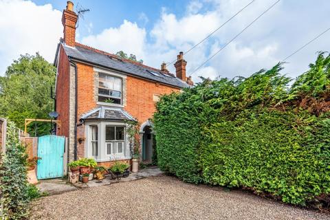 100 Kennel Ride, Ascot, SL5 7NW