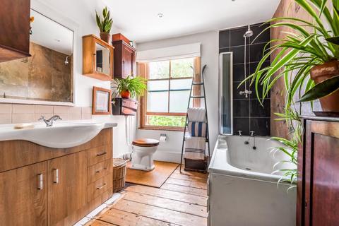 100 Kennel Ride, Ascot, SL5 7NW