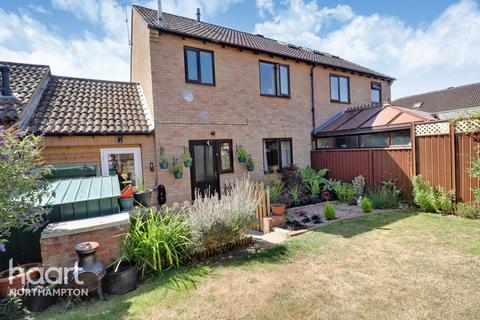 20 Greenglades, Northampton, NN4 9YW