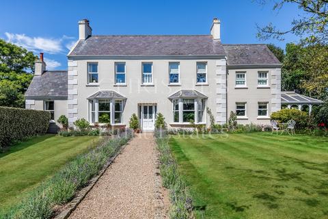 6 bedroom detached house for sale, La Rue De La Garenne, Trinity, Jersey. JE3 5FE