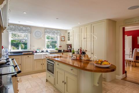 6 bedroom detached house for sale, La Rue De La Garenne, Trinity, Jersey. JE3 5FE