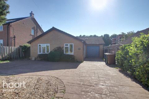 3 bedroom detached bungalow for sale - Gull Road, Guyhirn