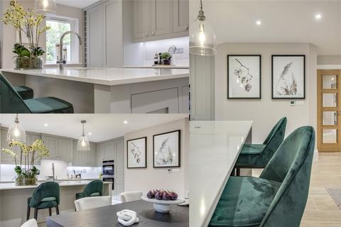 3 bedroom apartment for sale - Oak End Way, Gerrards Cross, Buckinghamshire, SL9