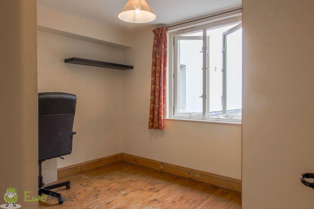 Bedroom 3 (Double)