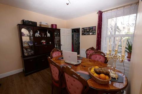 38 Hampton Road, Ipswich, IP1 4AP