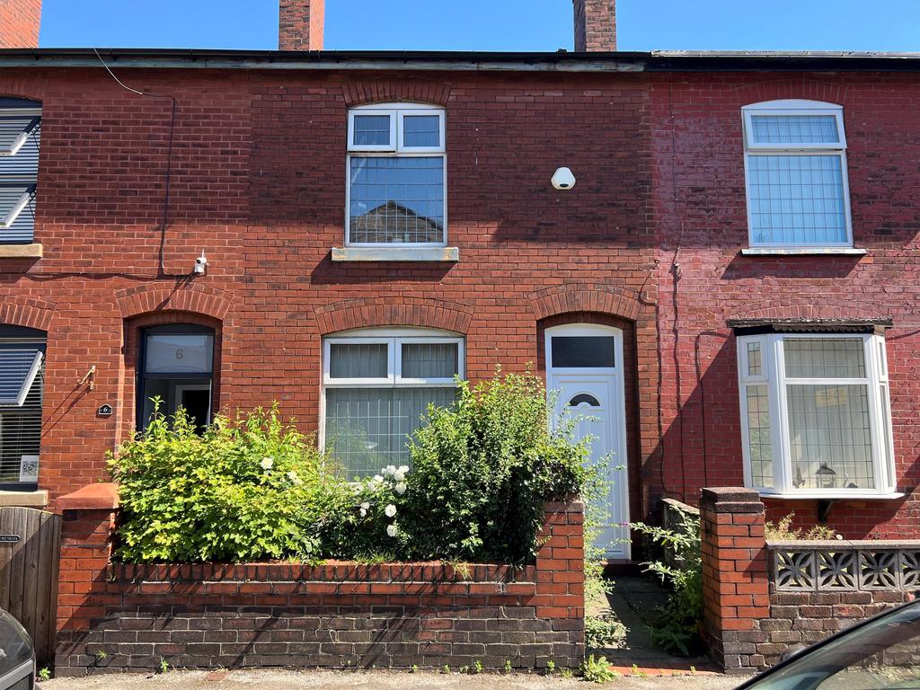 Coniston Street, Leigh, WN7 1XH 2 bed terraced house £85,000