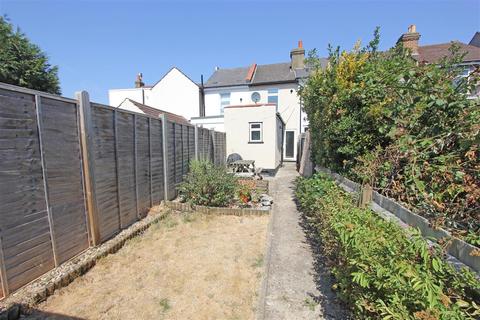 10 Bynes Road, South Croydon, CR2 0PR