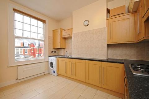2 bedroom flat to rent, Alexandra Park Road, Muswell Hill, N10