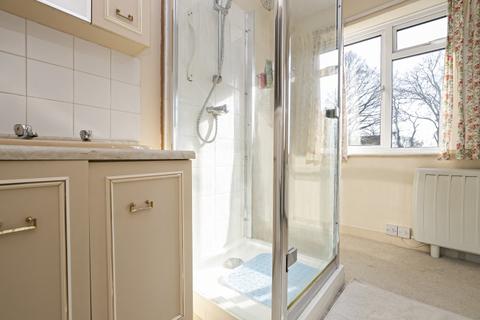 53 Bowes Drive, Ongar, CM5 9AX