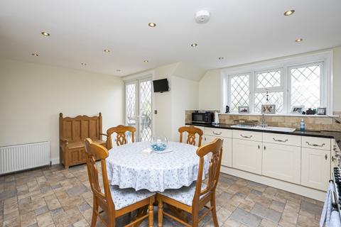 10 Cannons Lane, Fyfield, Ongar, CM5 0SF