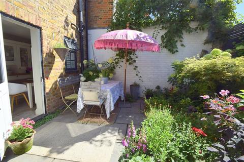 3 bedroom terraced house for sale, Russell Street, Windsor, Berkshire, SL4