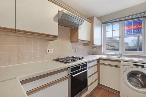 5 Betjeman Way, Ongar, CM5 0FG