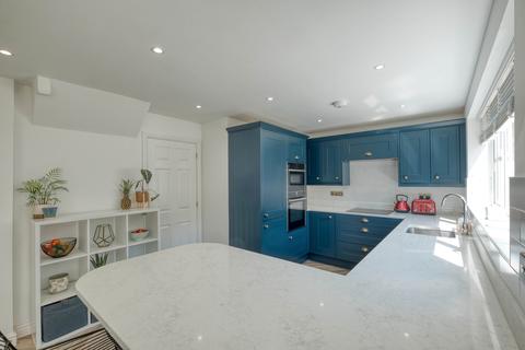 3 Blockley Close, Webheath, Redditch, B97 5WW