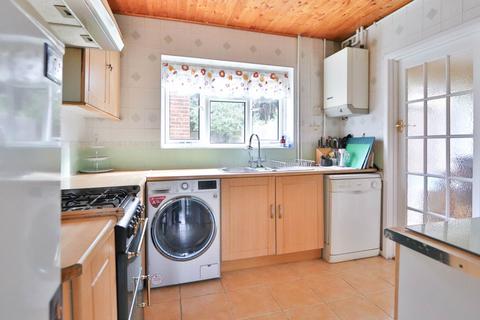 3 bedroom terraced house for sale, Sheephouse Way, New Malden