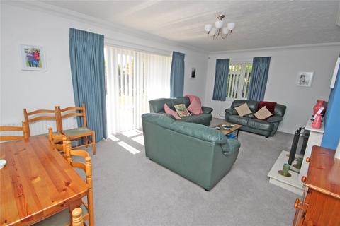 4 bedroom bungalow for sale, Barton Court Road, New Milton, Hampshire, BH25