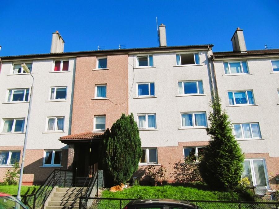 4E Langside Street, Clydebank, G81 5HJ 2 bed flat £625 pcm (£144 pw)