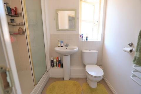 25 Reid Close, Hayes, UB3 2DD
