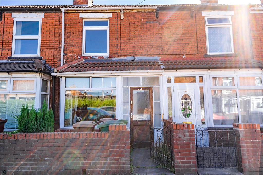 Smithfield Road, Scunthorpe... 2 bed terraced house £73,500