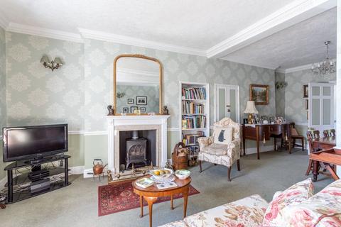 14 Bond End, Knaresborough, HG5 9AQ
